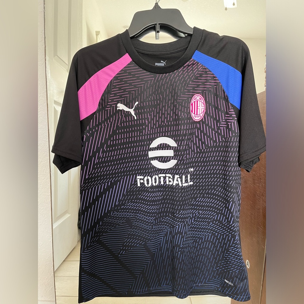 Puma ac Milan pre match jersey 2023/2024